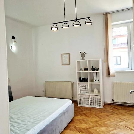 Olv Nomad Apartment Kluż-Napoka Zewnętrze zdjęcie